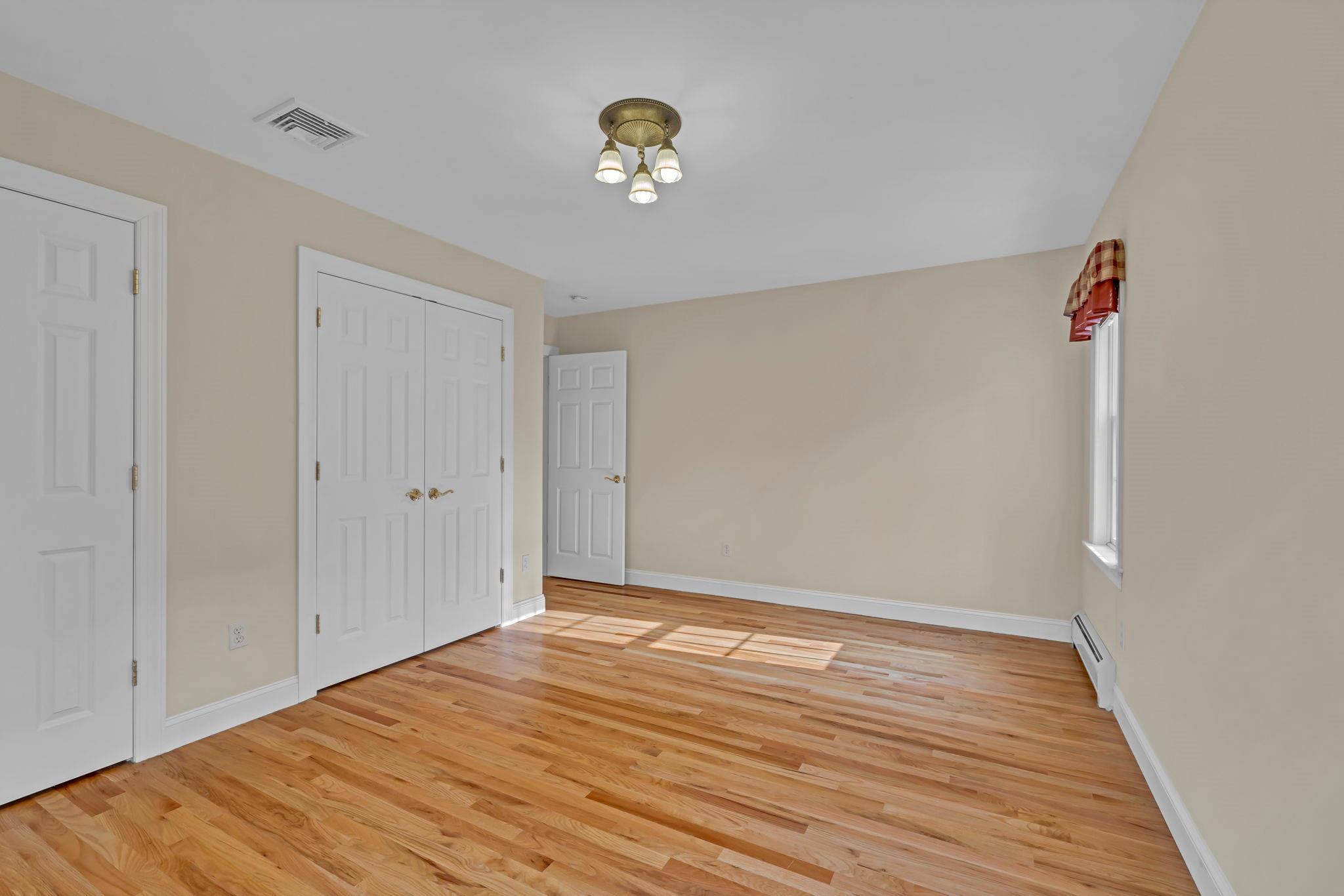 Single Family Joseph Bow  Rockland County, NY 10965, MLS-863719-23