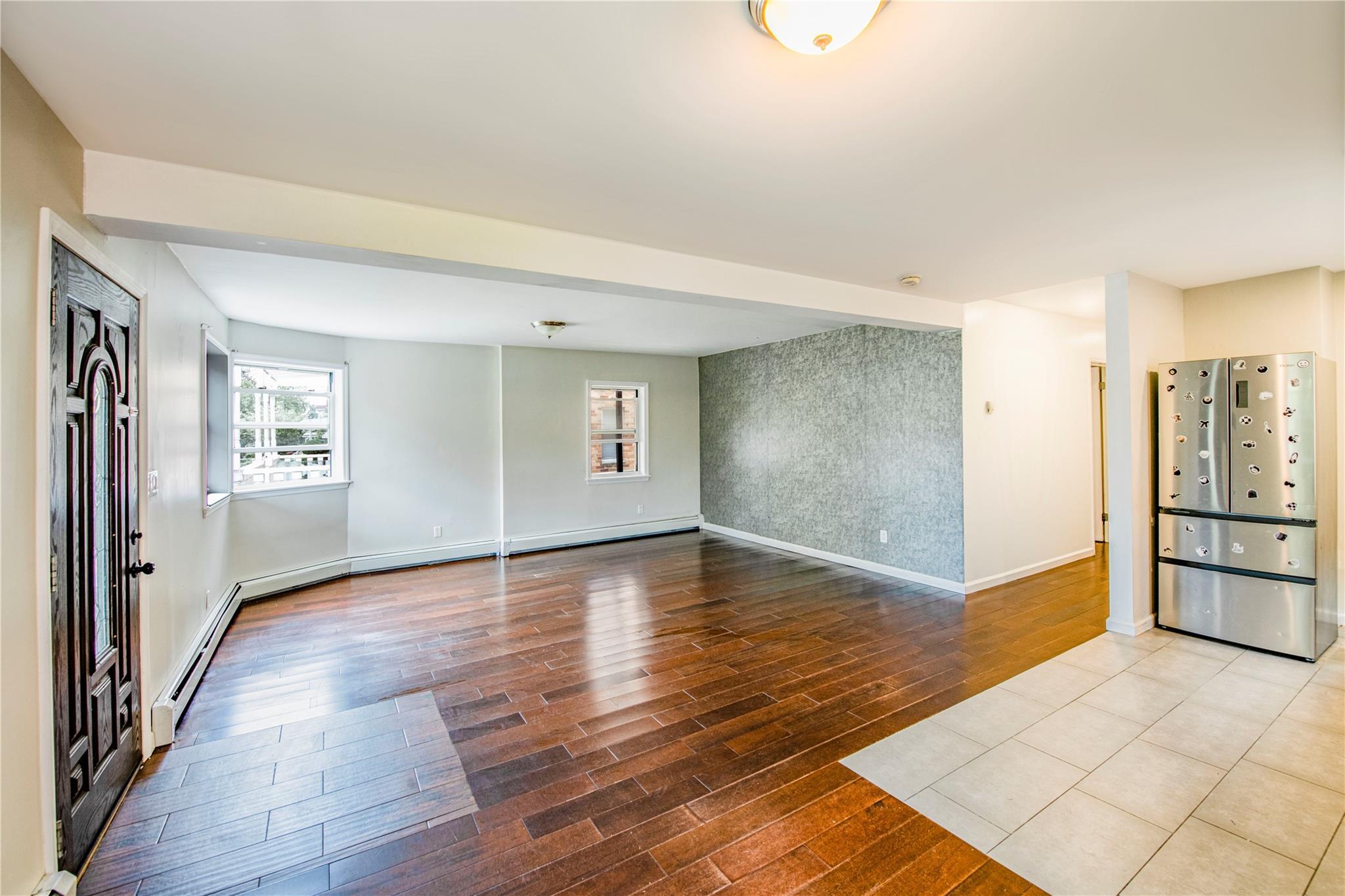 Single Family 56th  Queens, NY 11365, MLS-863725-5