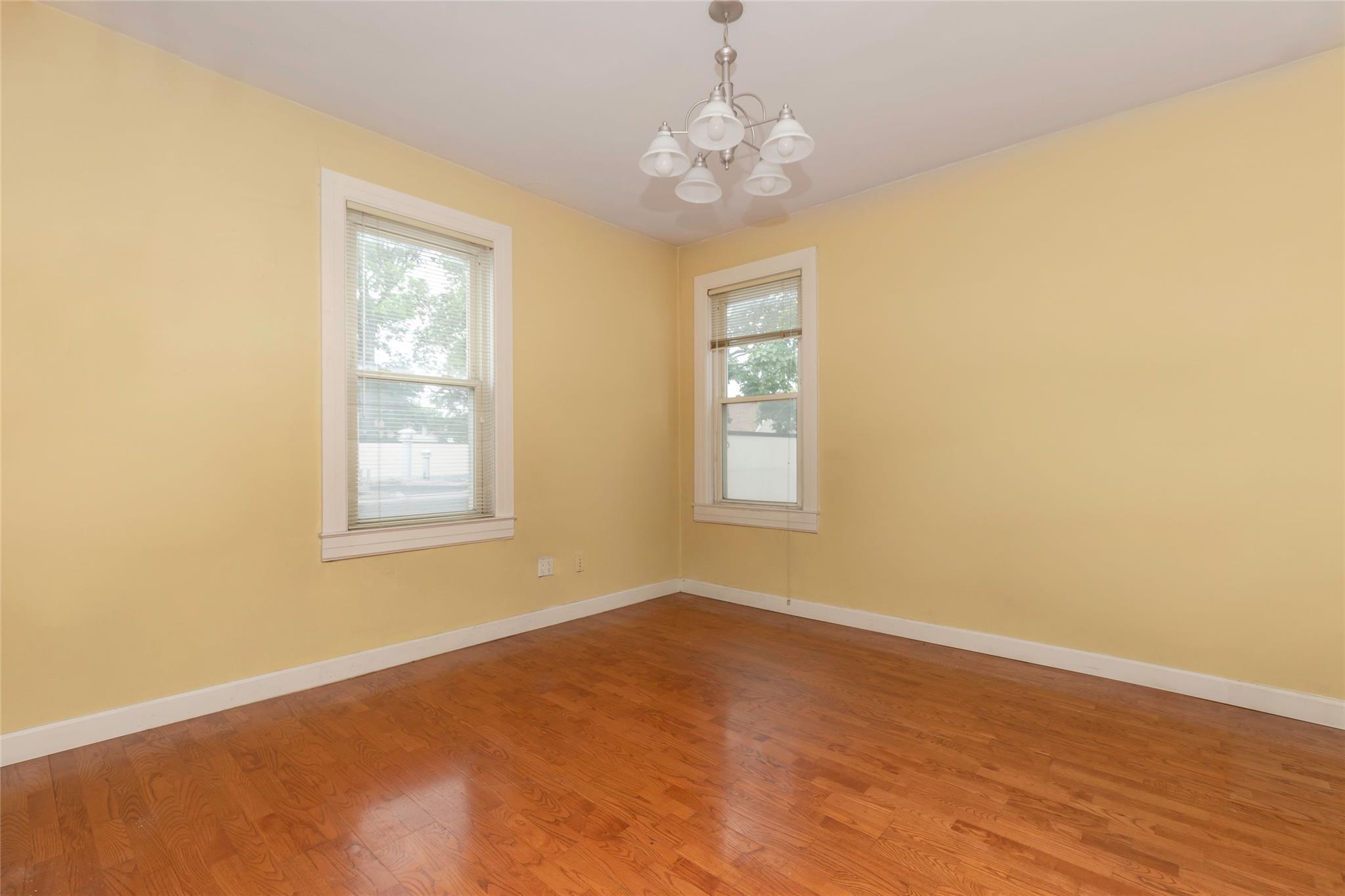 Commercial Lease Tremont  Bronx, NY 10465, MLS-863728-3