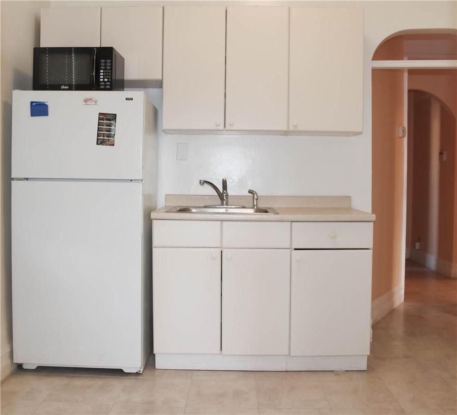 Commercial Lease Tremont  Bronx, NY 10465, MLS-863730-12