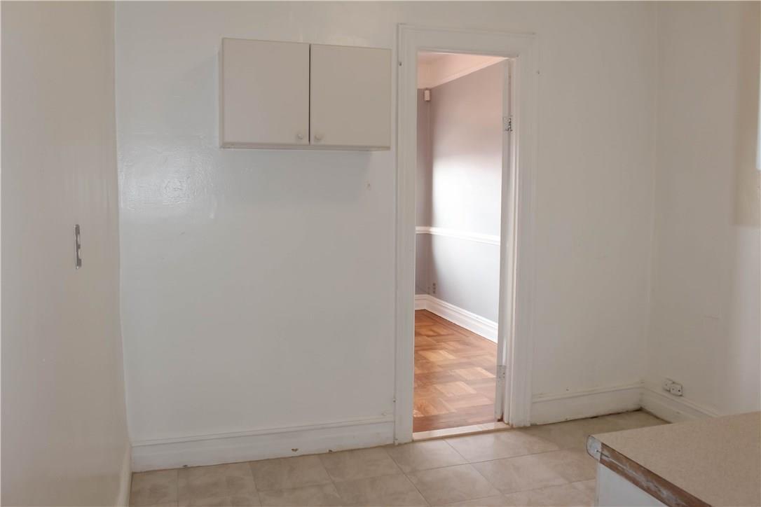 Commercial Lease Tremont  Bronx, NY 10465, MLS-863730-13