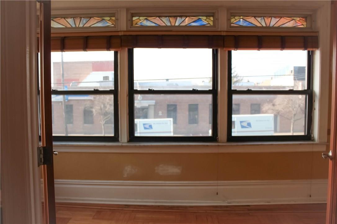 Commercial Lease Tremont  Bronx, NY 10465, MLS-863730-8