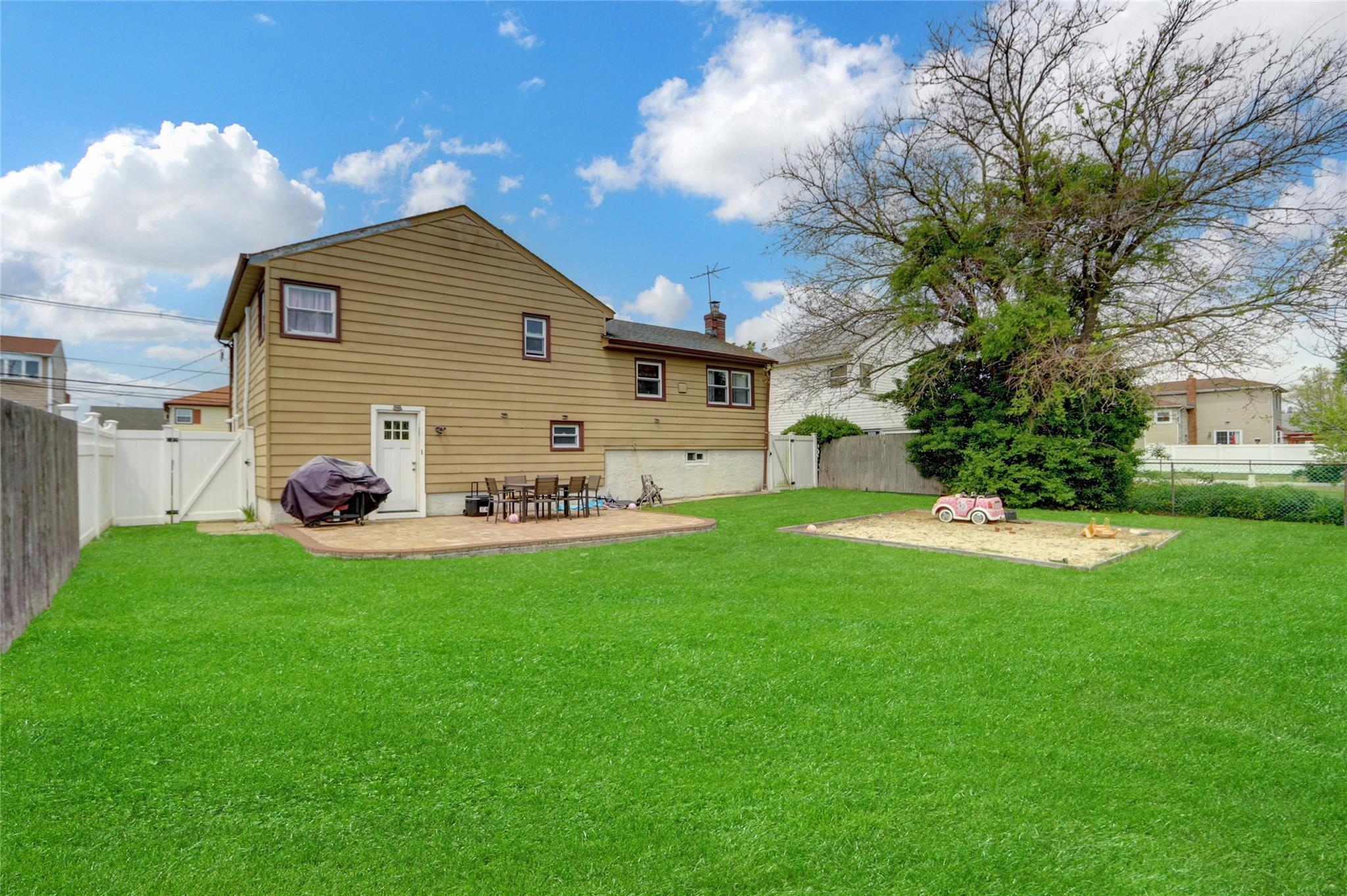 Single Family Miller  Nassau County, NY 11520, MLS-863731-20