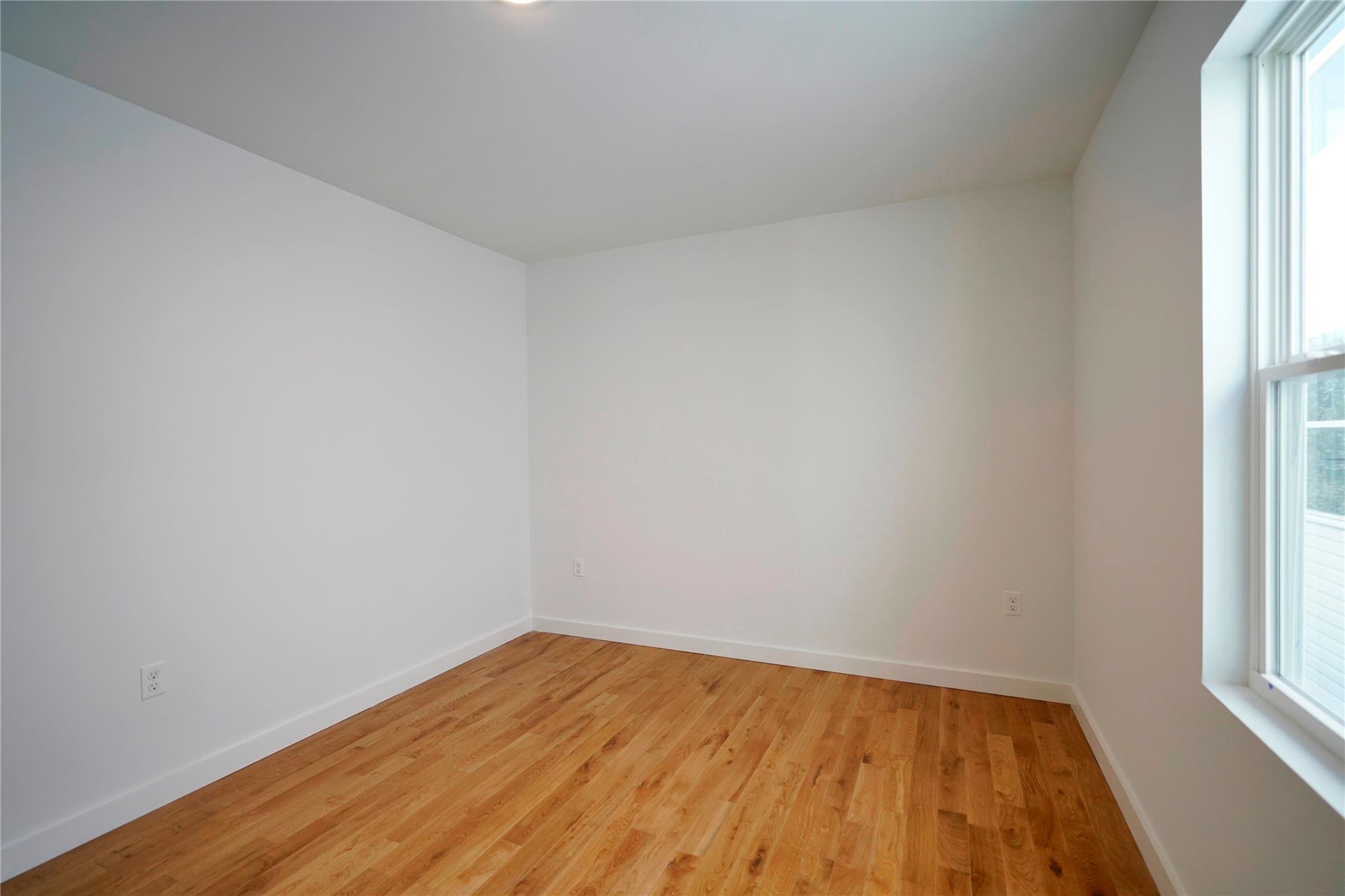 Single Family Seaport Drive  Out Of Area, NY 07201, MLS-863751-10