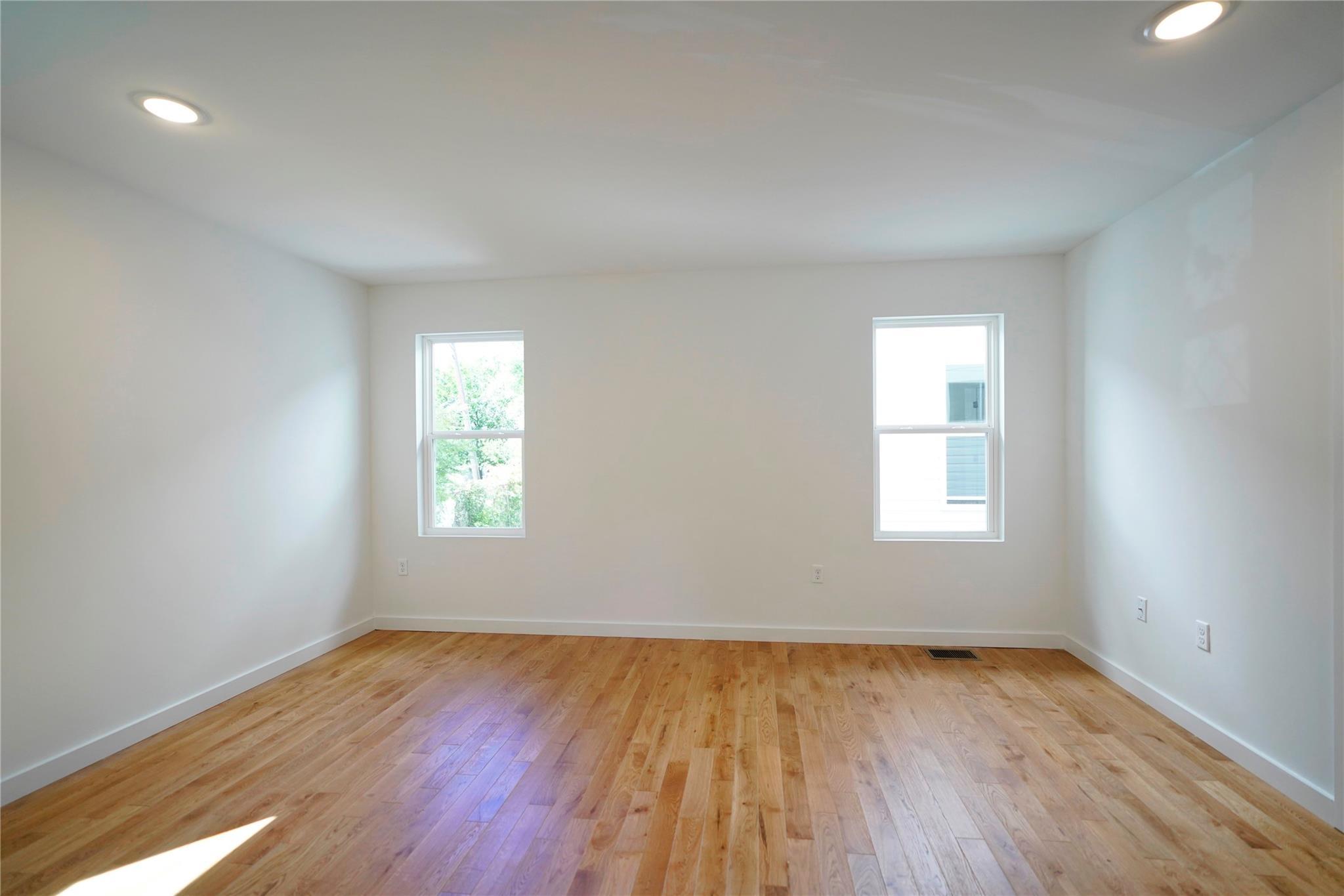 Single Family Seaport Drive  Out Of Area, NY 07201, MLS-863751-21