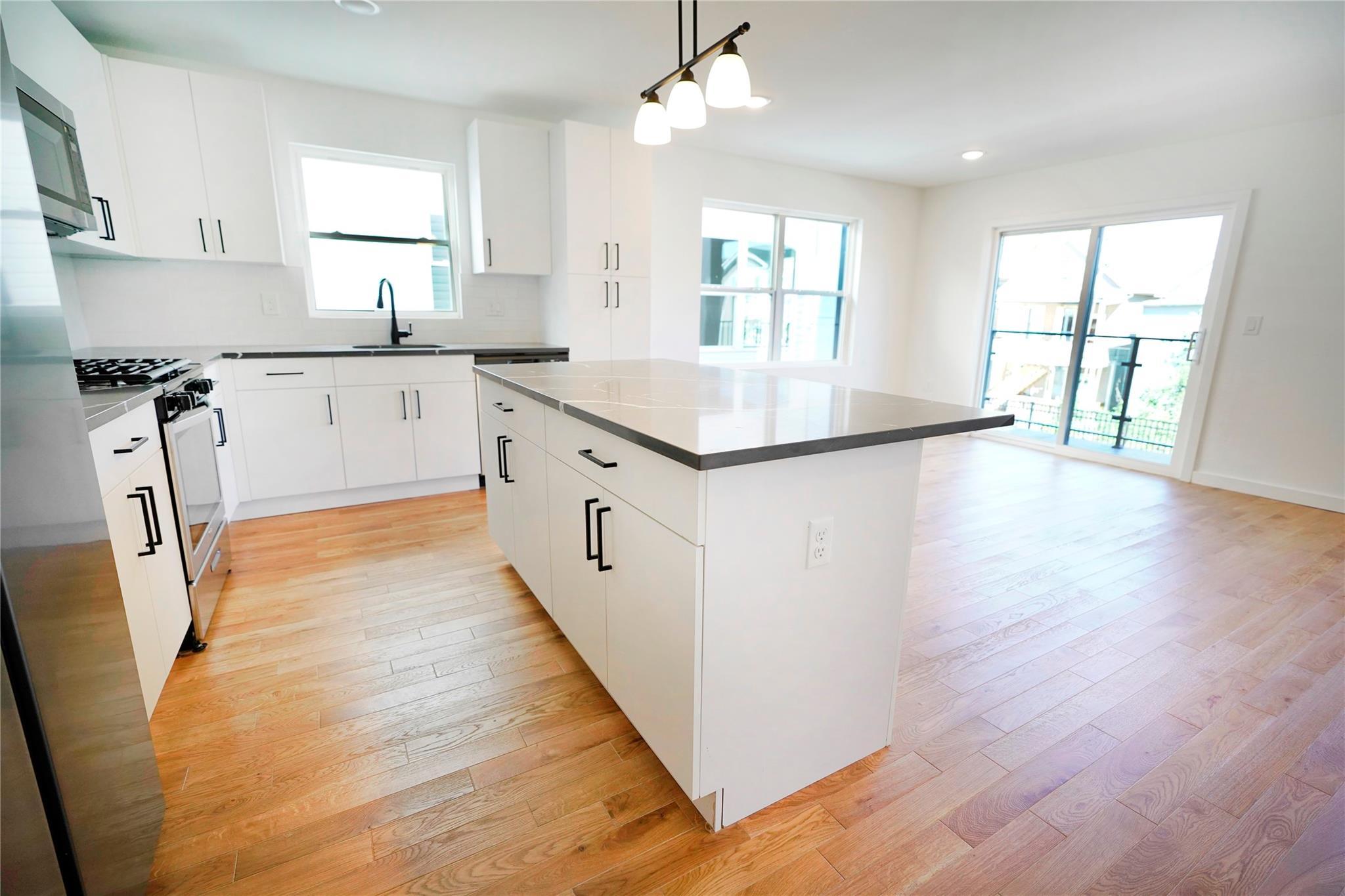 Single Family Seaport Drive  Out Of Area, NY 07201, MLS-863751-8