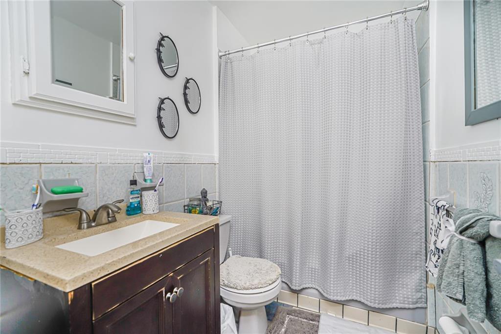 Single Family 179th  Queens, NY 11434, MLS-863770-23