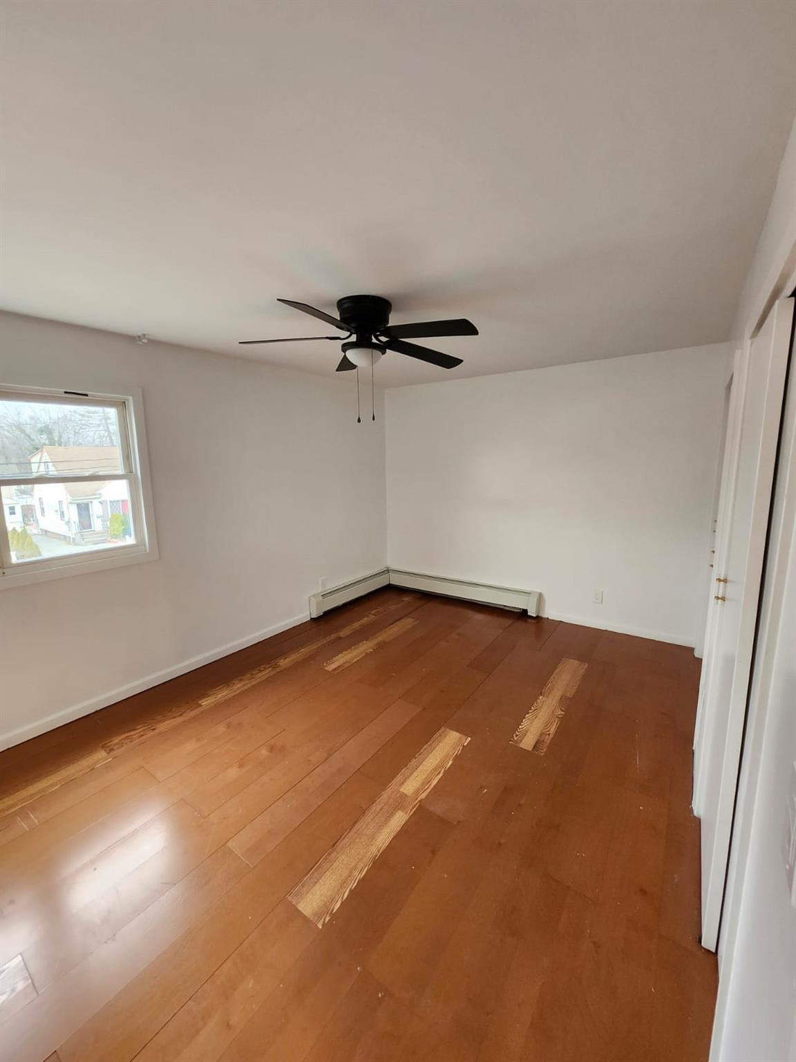 Single Family Thrush  Nassau County, NY 11552, MLS-863772-11