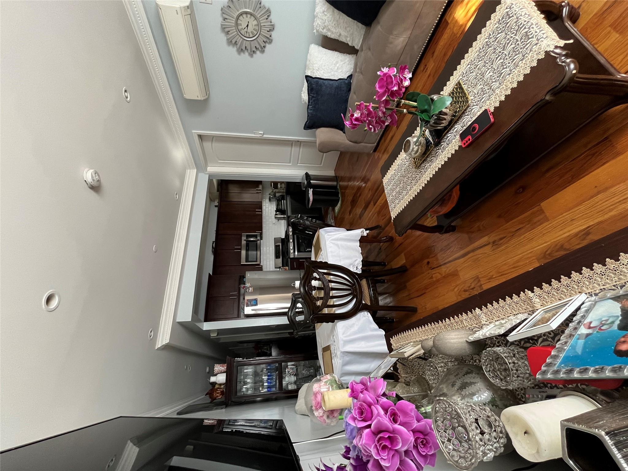 Single Family Brookville  Queens, NY 11422, MLS-863780-3