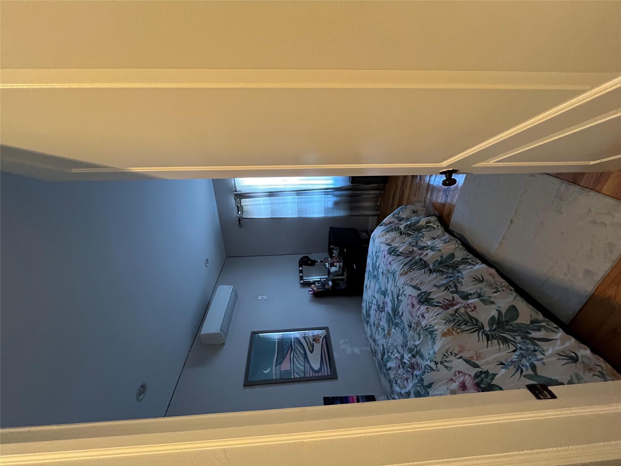 Single Family Brookville  Queens, NY 11422, MLS-863780-7