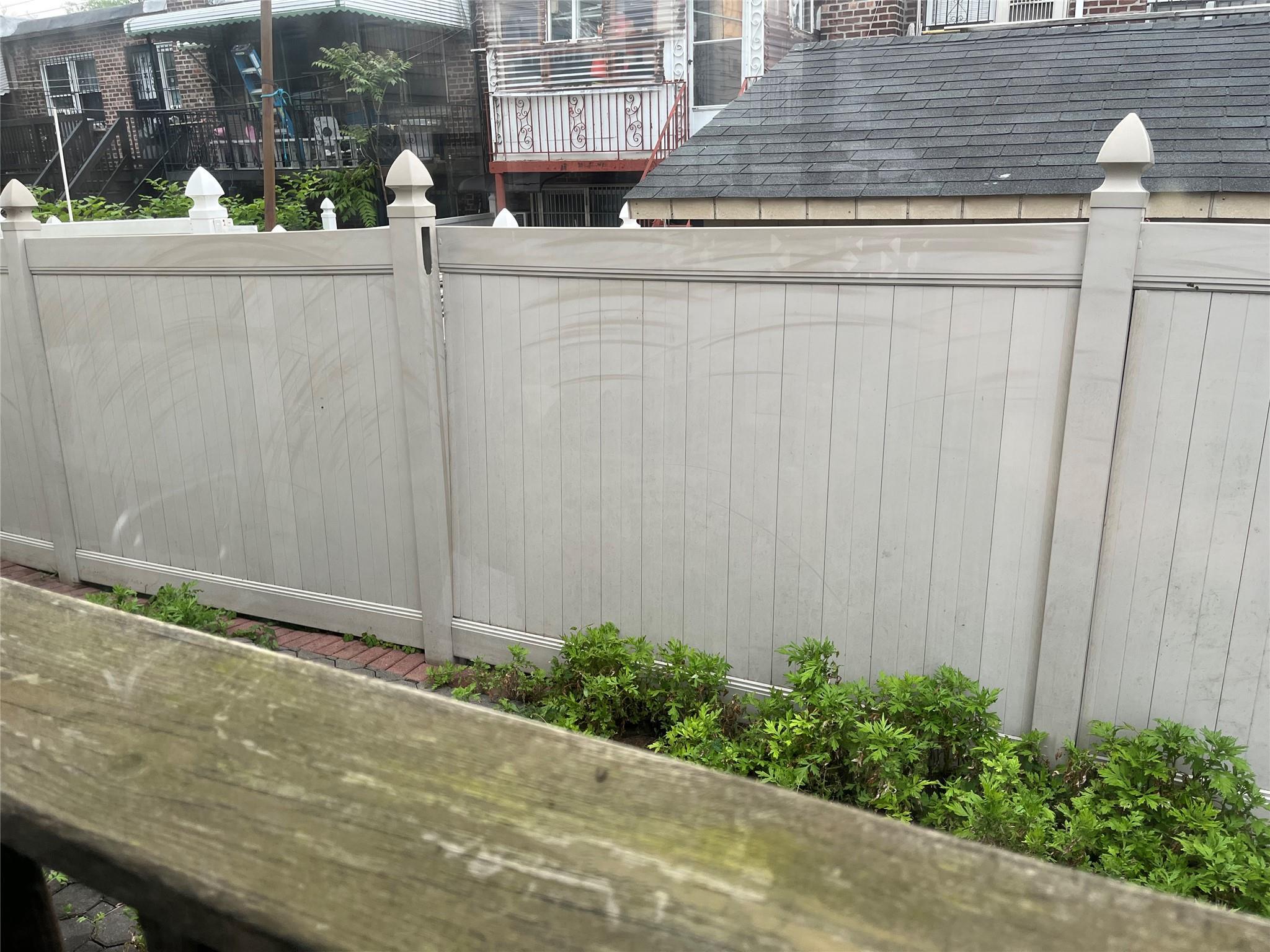 Single Family 30th  Brooklyn, NY 11224, MLS-863786-23