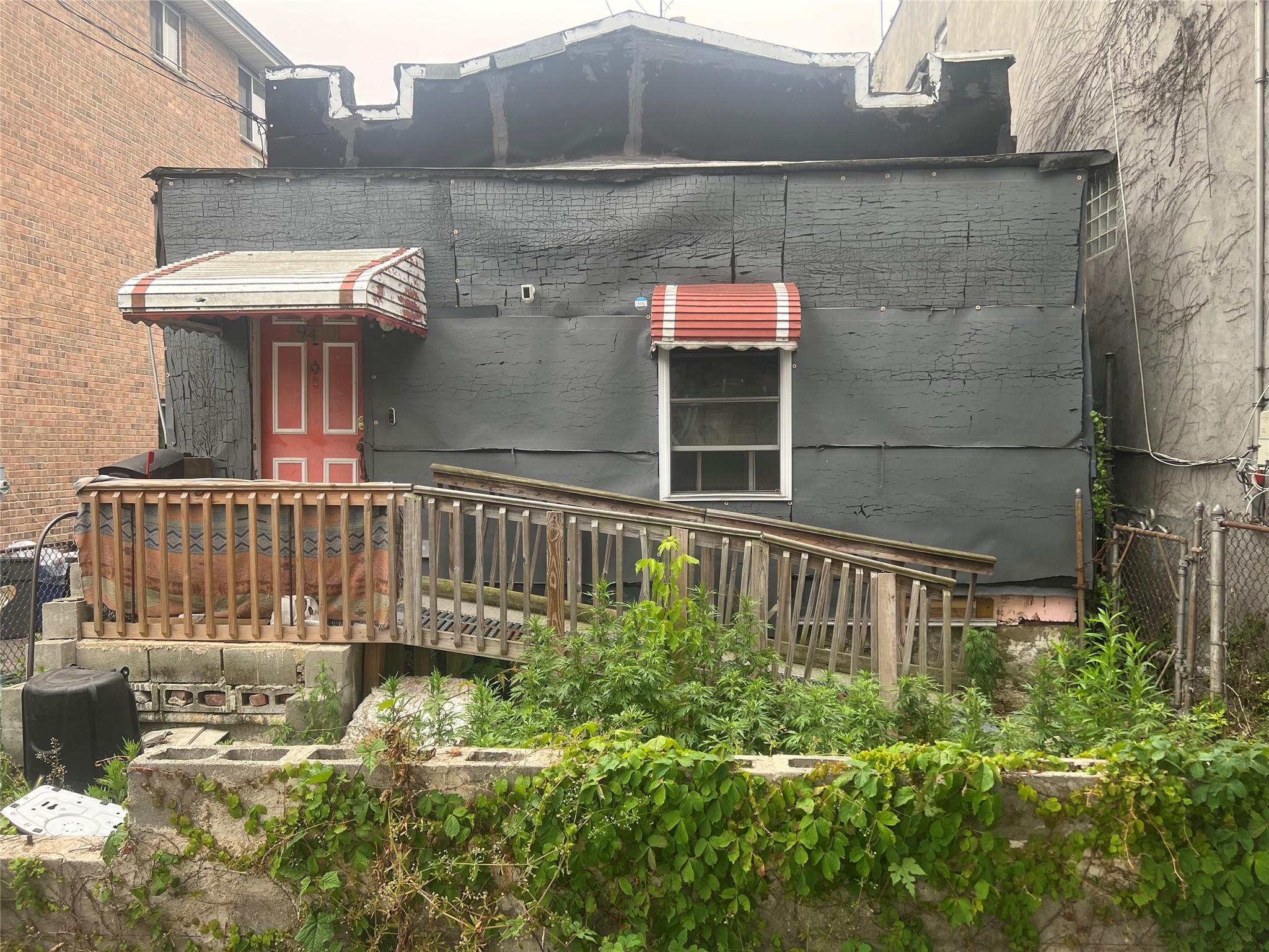 Single Family 212  Bronx, NY 10469, MLS-863794-2
