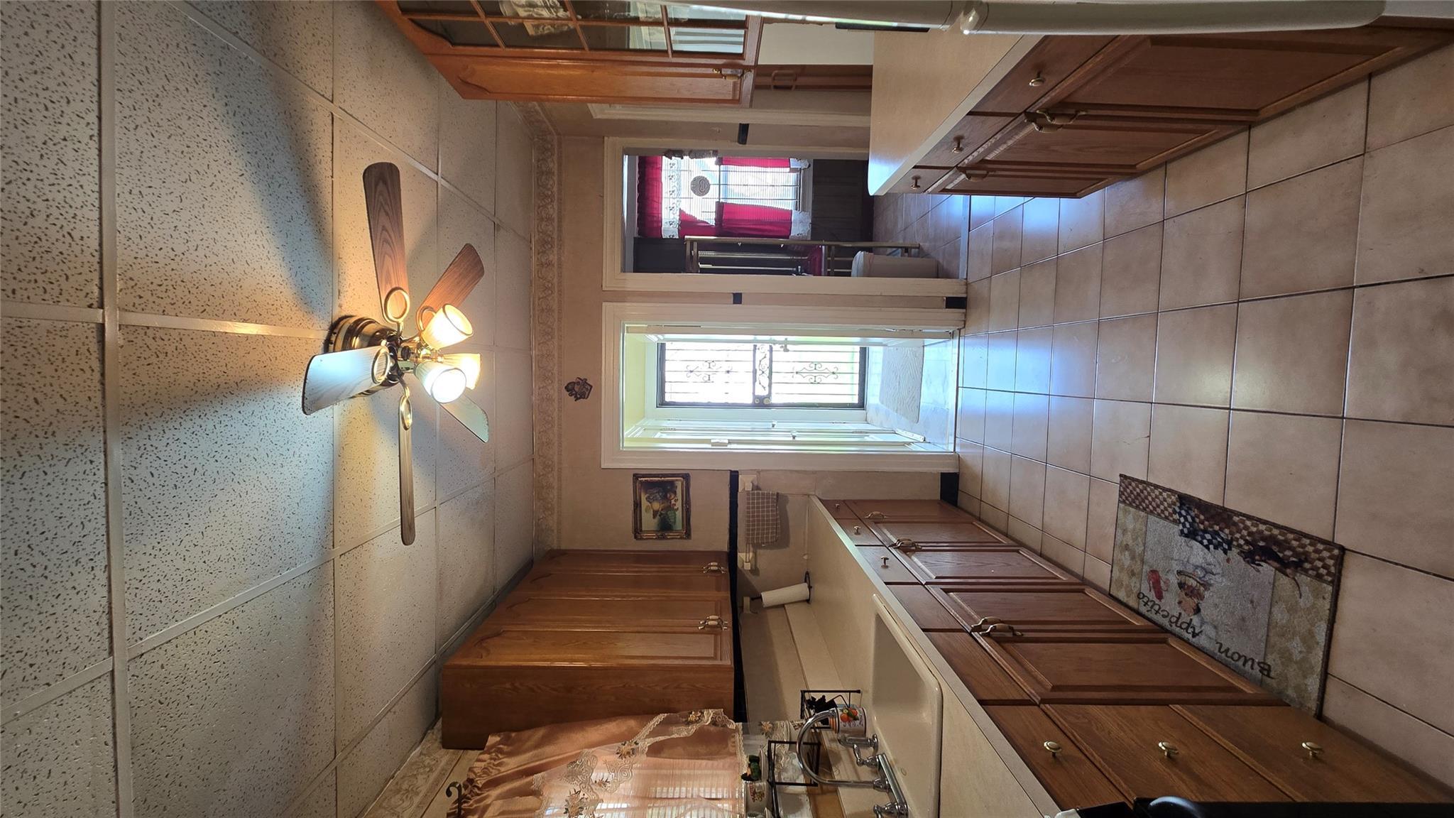 Single Family 179th  Queens, NY 11434, MLS-863802-8