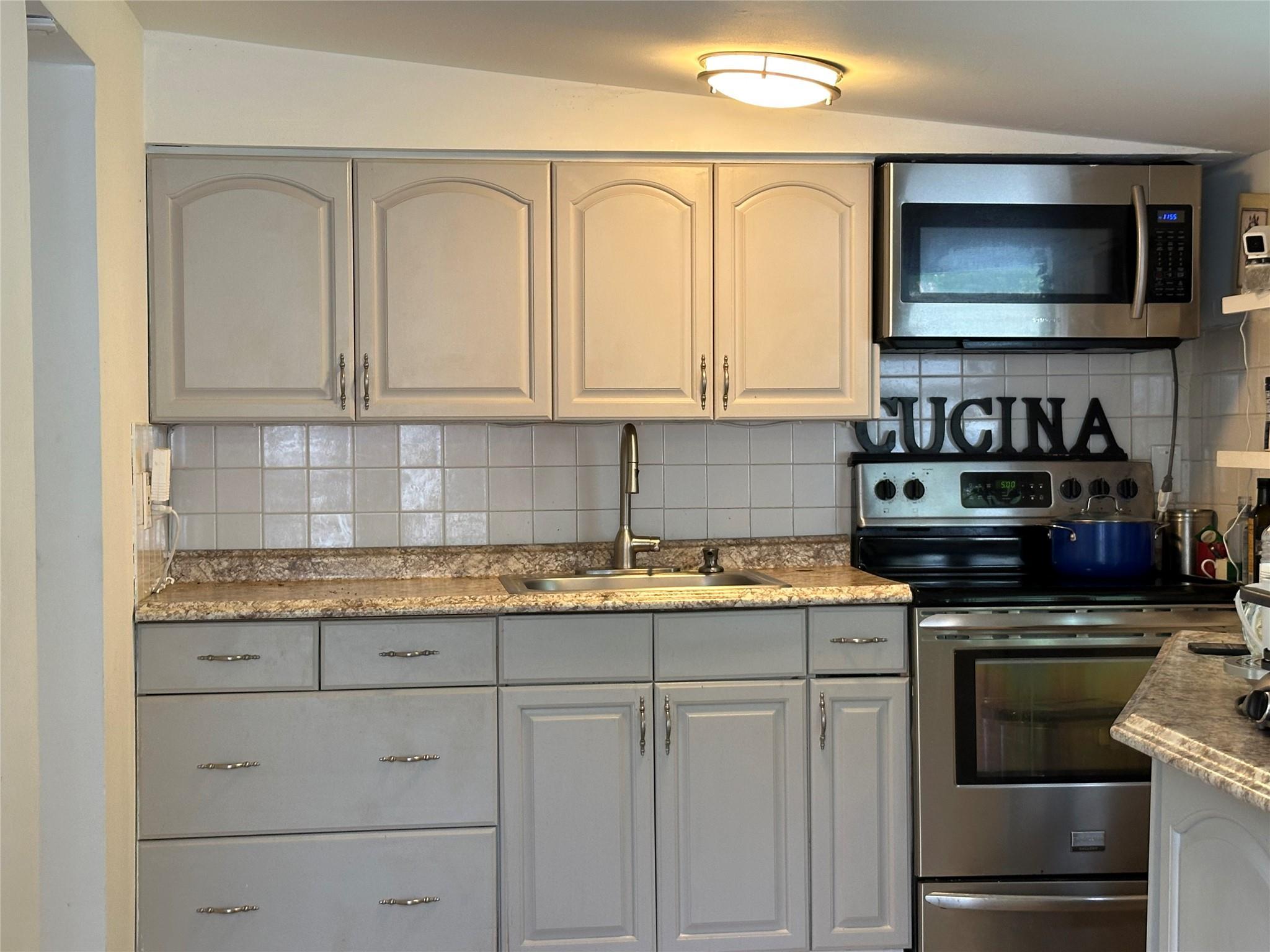 Single Family Shore Drive  Putnam County, NY 10509, MLS-863806-6