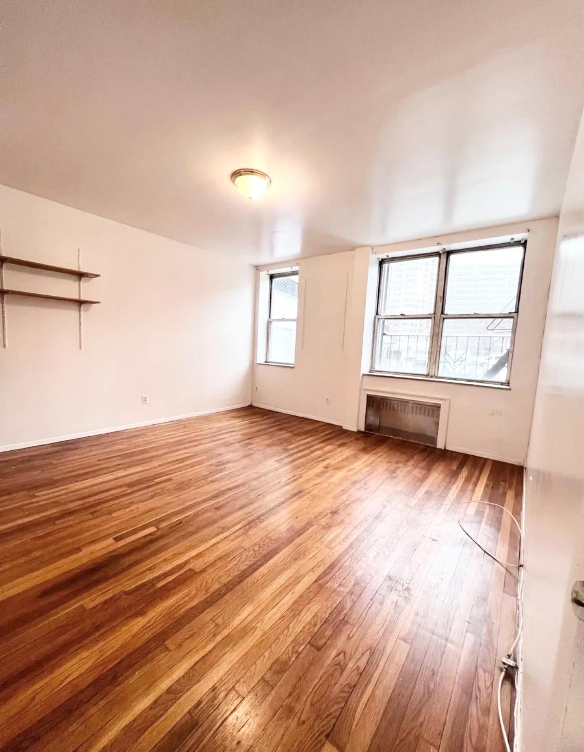 Apartment 189th  Bronx, NY 10458, MLS-863817-7