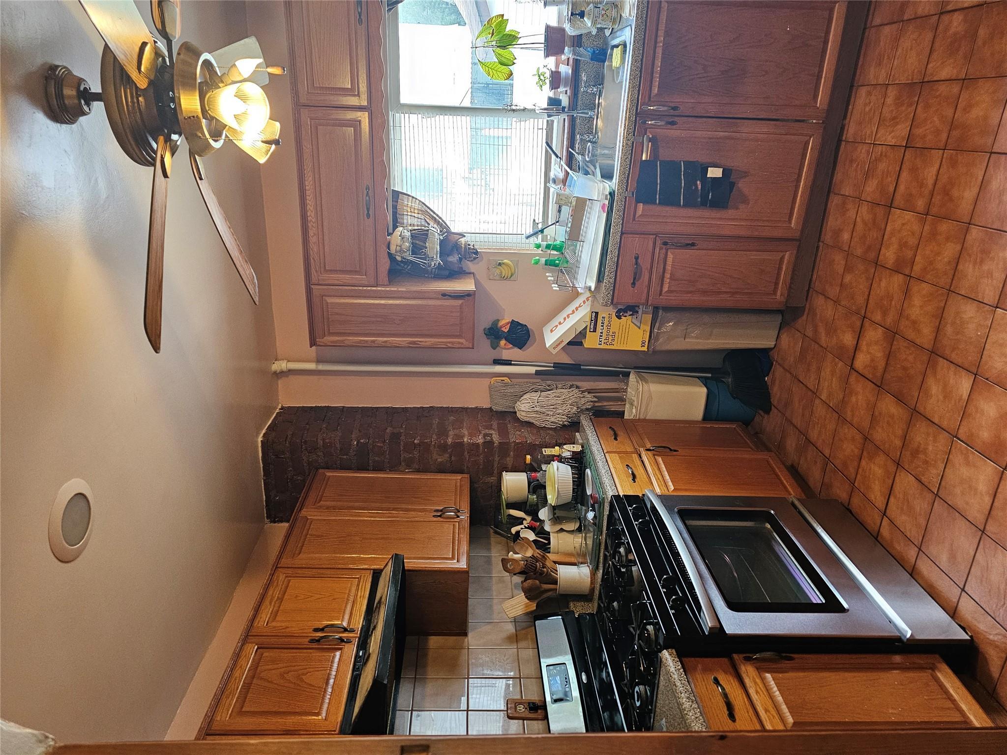 Single Family 78  Queens, NY 11421, MLS-863824-6