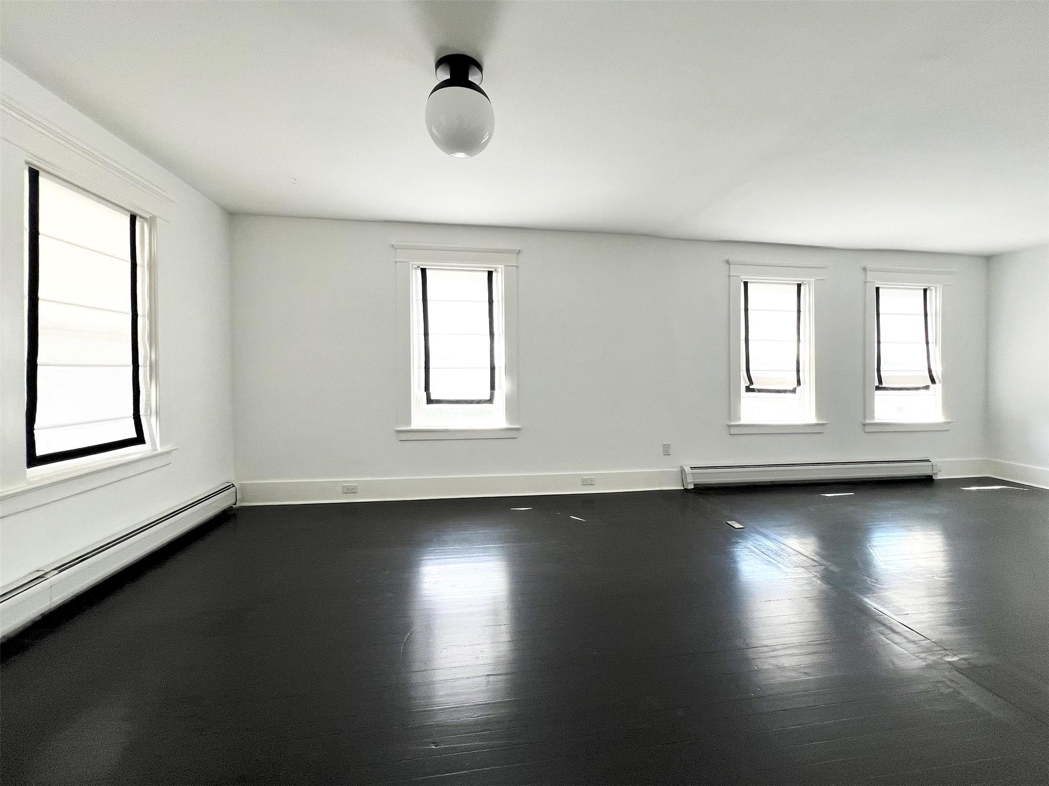 Single Family Washington  Dutchess County, NY 12545, MLS-863833-23