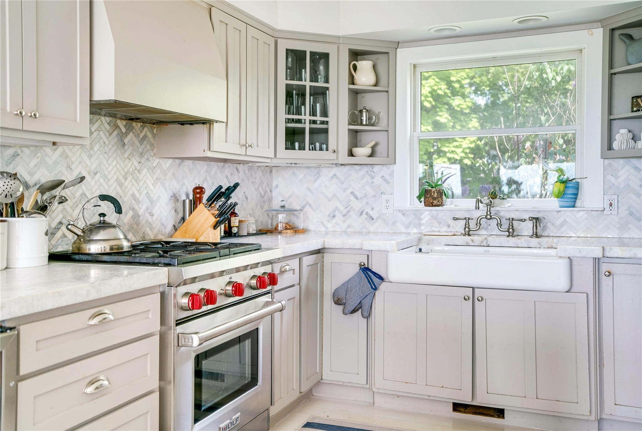 Single Family Beech Hollow  Suffolk County, NY 11954, MLS-863839-5