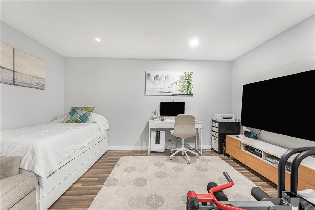 Single Family Irwin  Bronx, NY 10463, MLS-863851-19