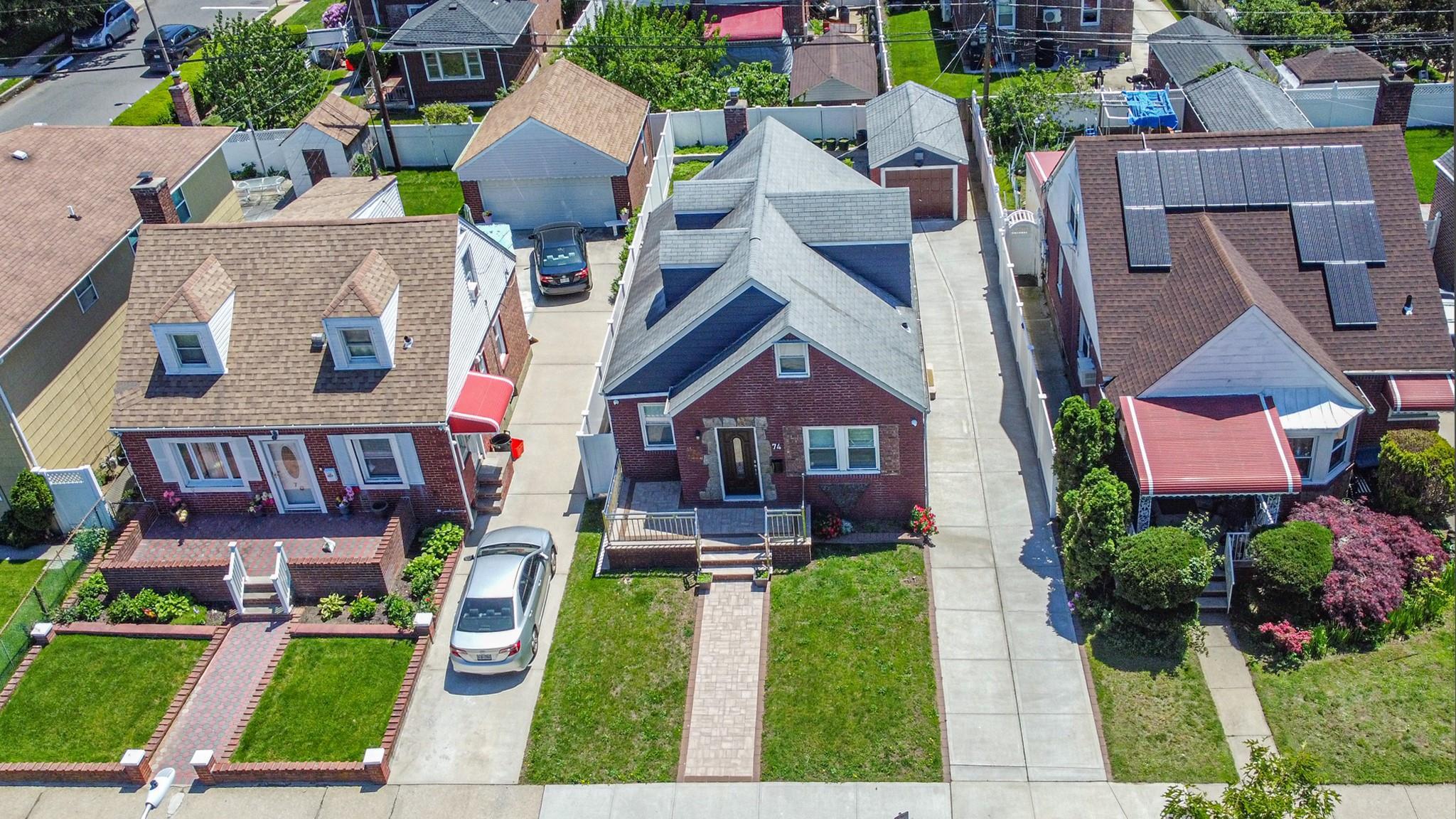 Single Family Locustwood  Nassau County, NY 11003, MLS-863858-28