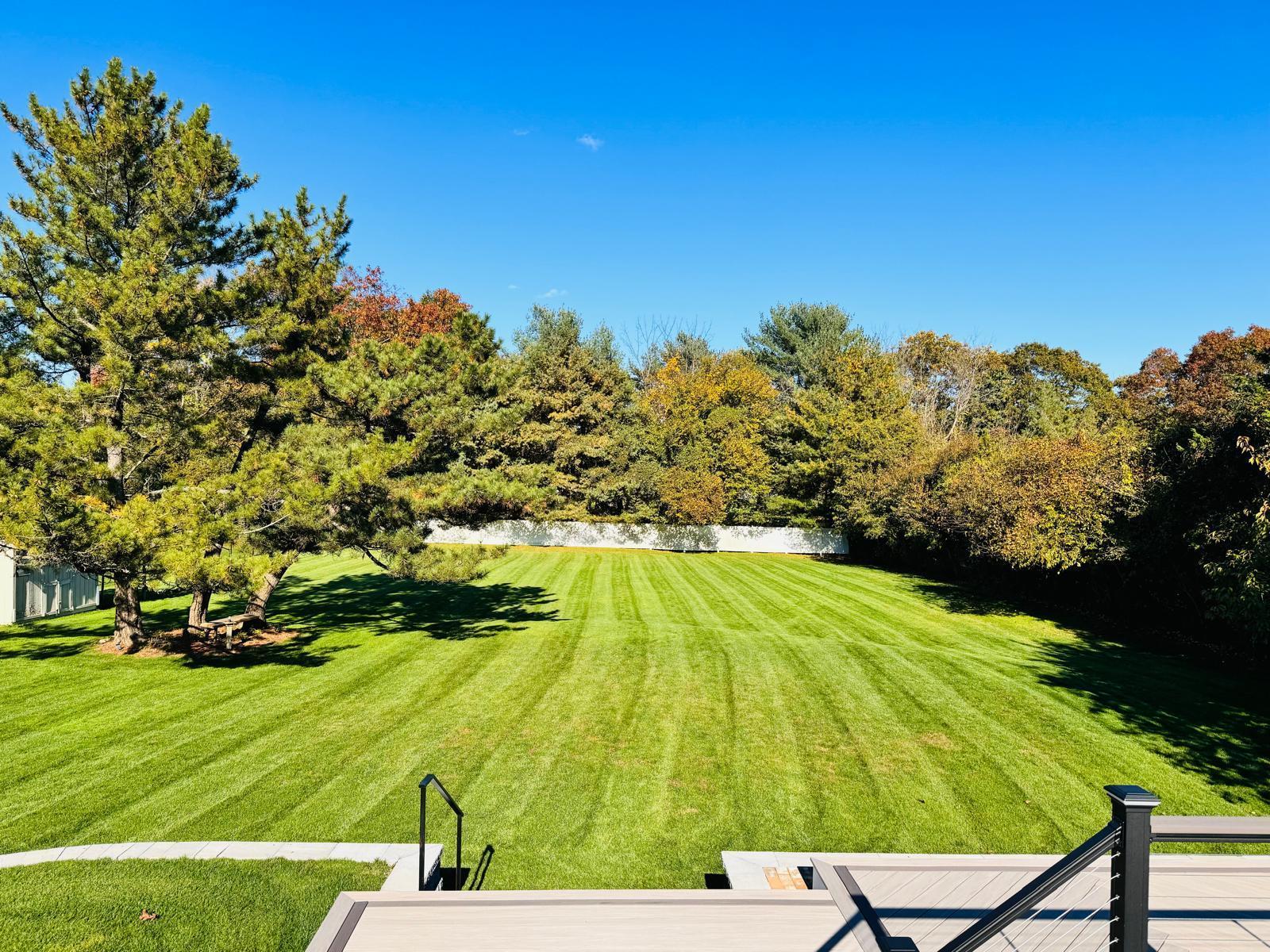 Single Family Hill & Tree  Suffolk County, NY 11747, MLS-863873-6