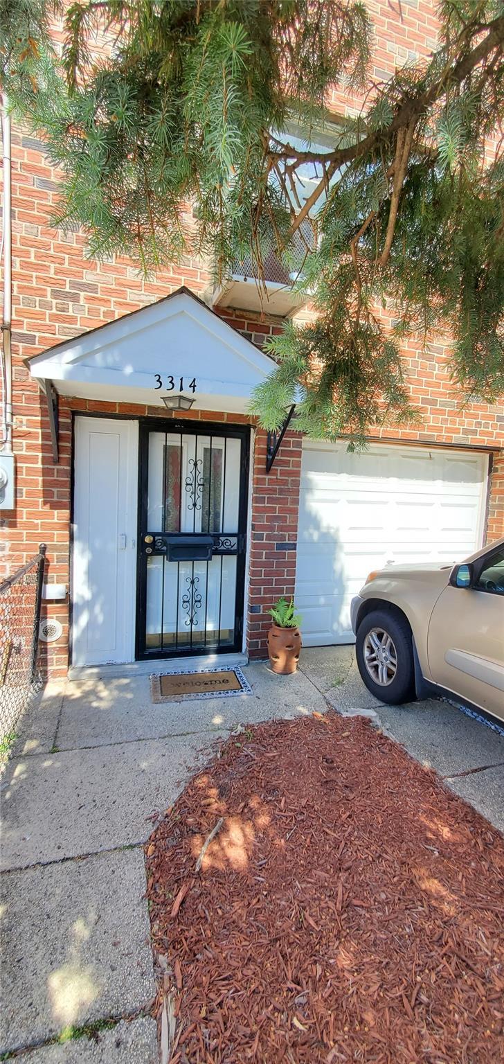 Single Family Mickle  Bronx, NY 10469, MLS-863877-6