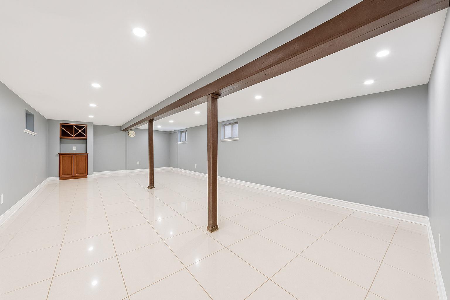 Single Family 58  Queens, NY 11378, MLS-863878-16