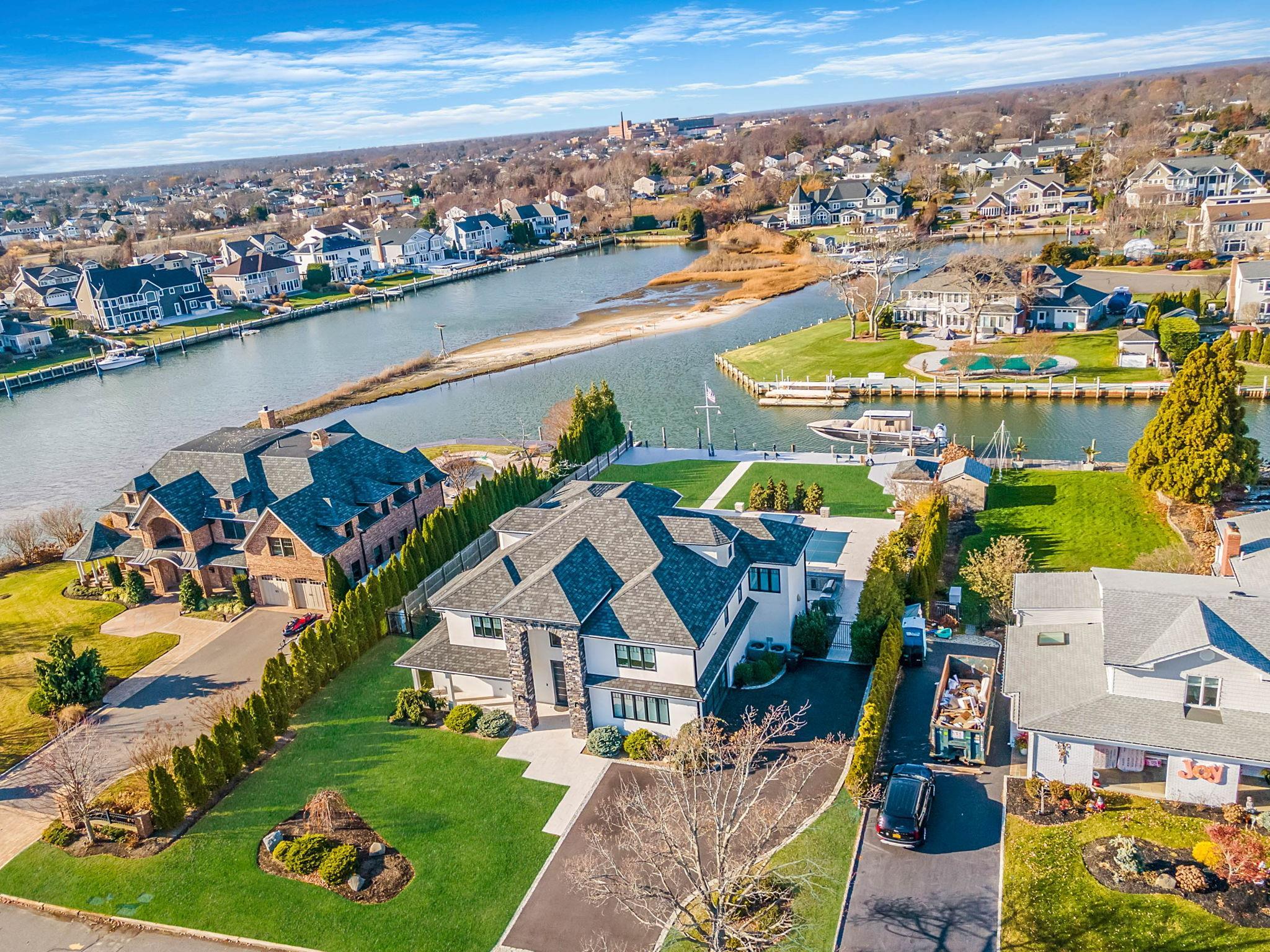 Single Family Shoal  Suffolk County, NY 11795, MLS-863889-5