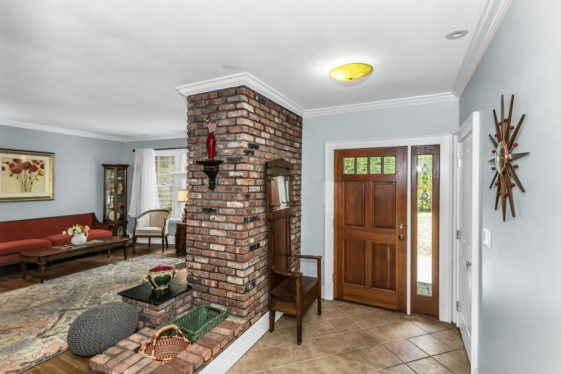 Single Family Delacey  Suffolk County, NY 11942, MLS-863890-8