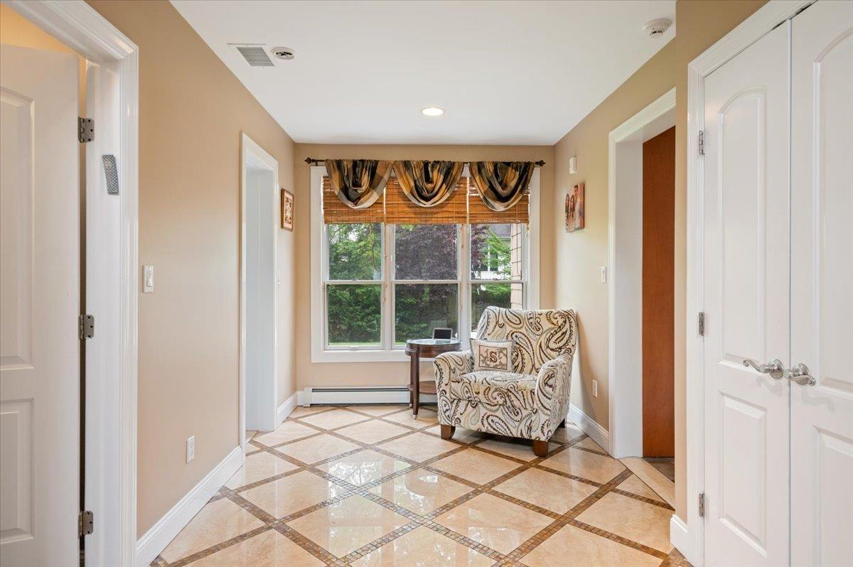 Single Family Green  Nassau County, NY 11598, MLS-863894-10