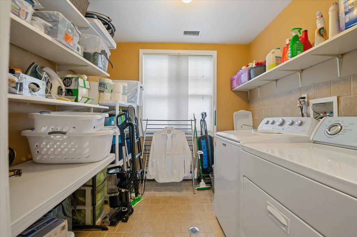 Single Family Green  Nassau County, NY 11598, MLS-863894-18