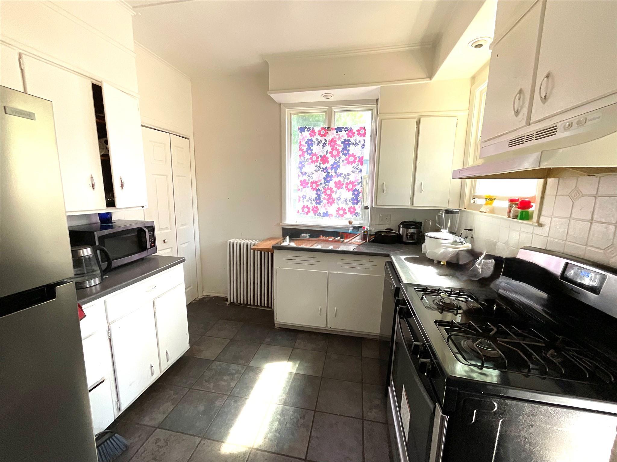 Single Family Cherry  Dutchess County, NY 12601, MLS-863907-4