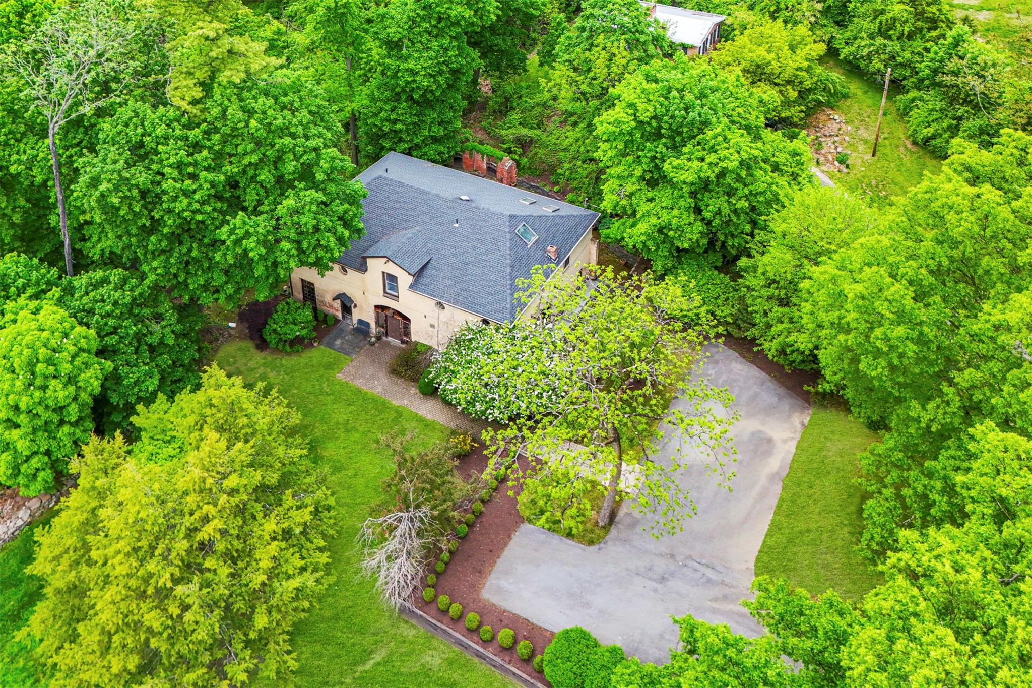 Single Family Susan  Orange County, NY 12550, MLS-863912-4