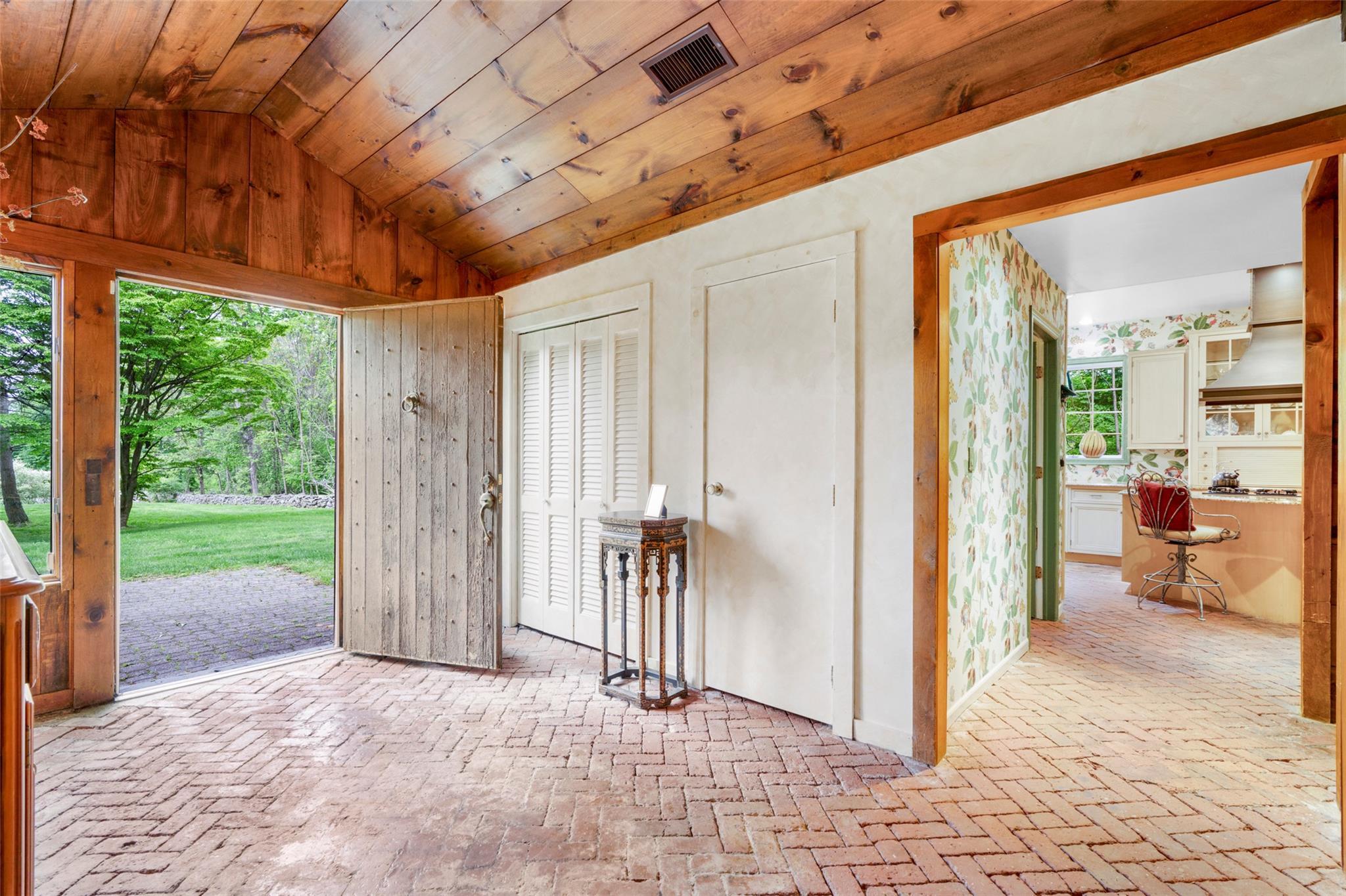 Single Family Susan  Orange County, NY 12550, MLS-863912-6