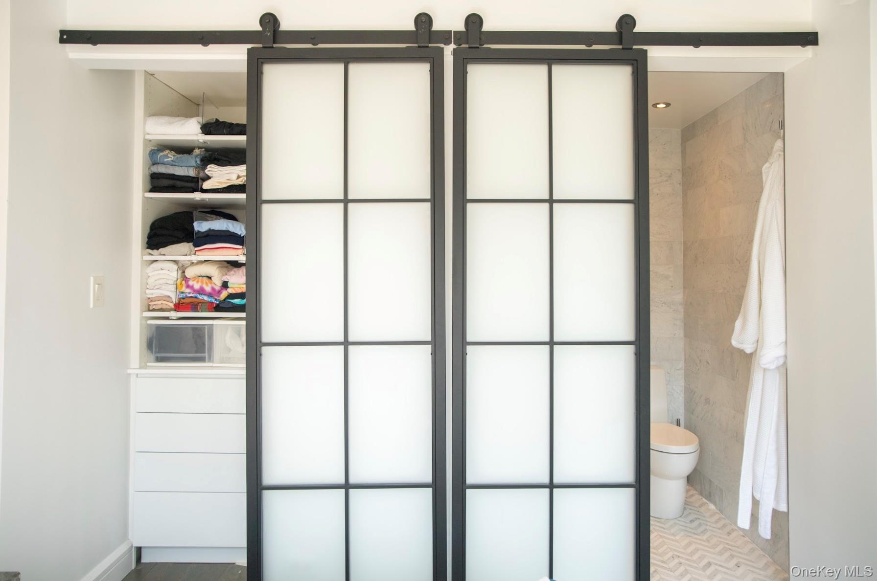 Coop 42nd  Manhattan, NY 10017, MLS-863914-13