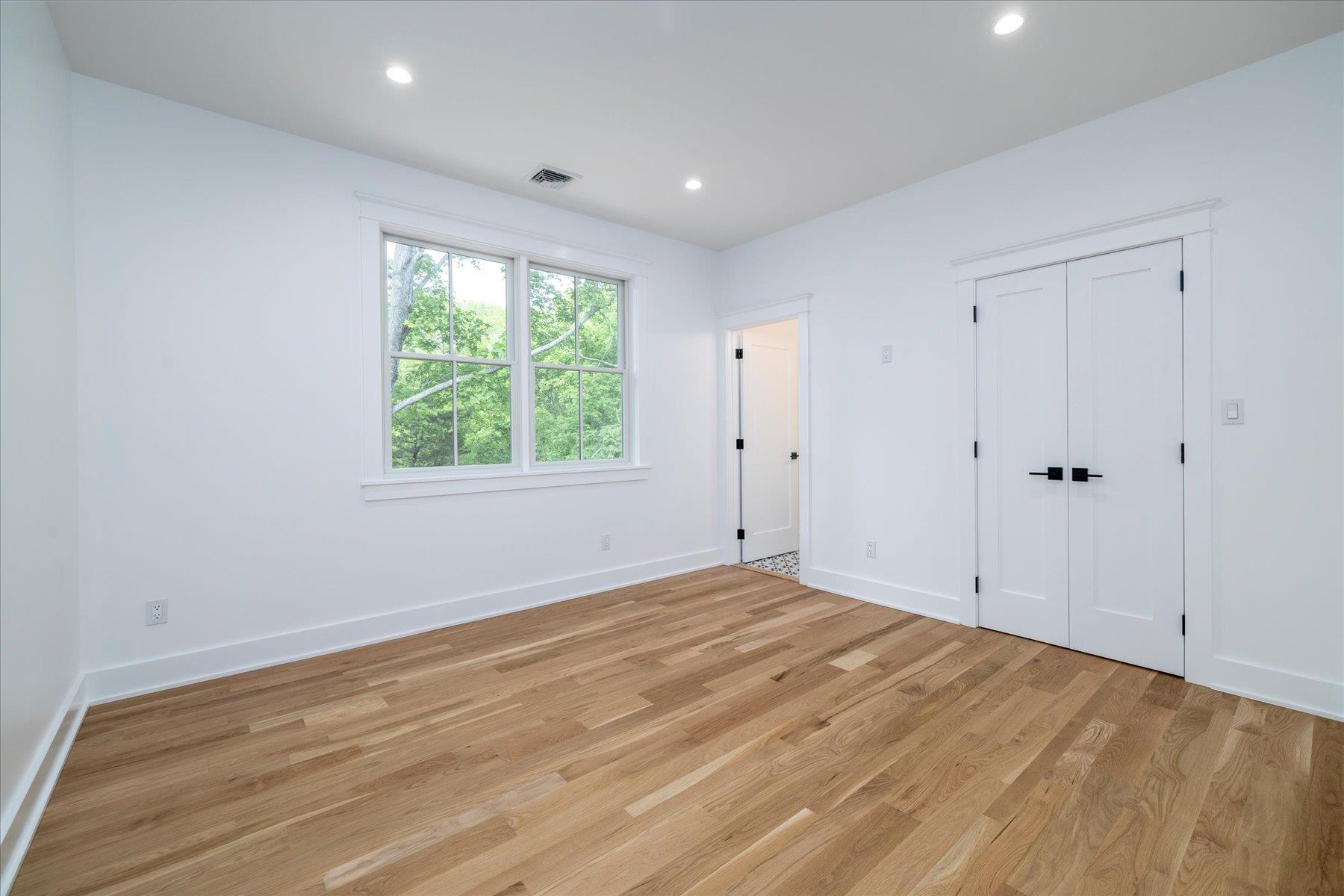 Single Family Ackerly Pond  Suffolk County, NY 11971, MLS-863916-21