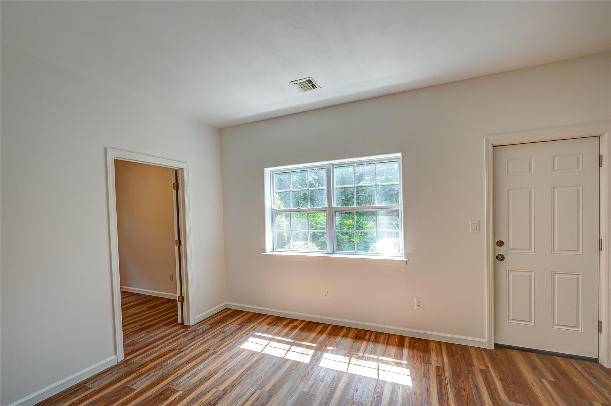 Single Family English Ivy  Suffolk County, NY 11755, MLS-863926-16