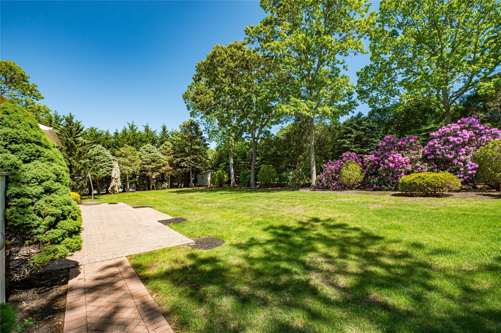 Single Family English Ivy  Suffolk County, NY 11755, MLS-863926-25