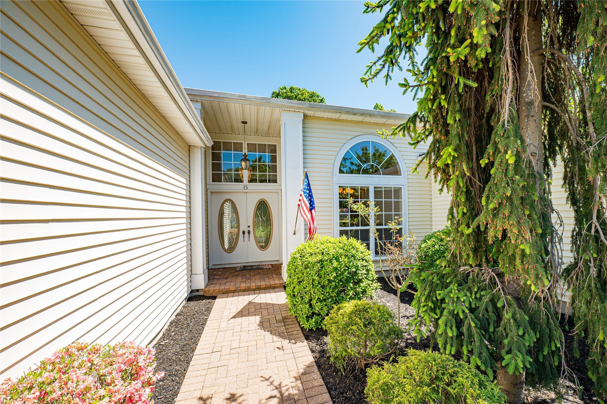 Single Family English Ivy  Suffolk County, NY 11755, MLS-863926-3