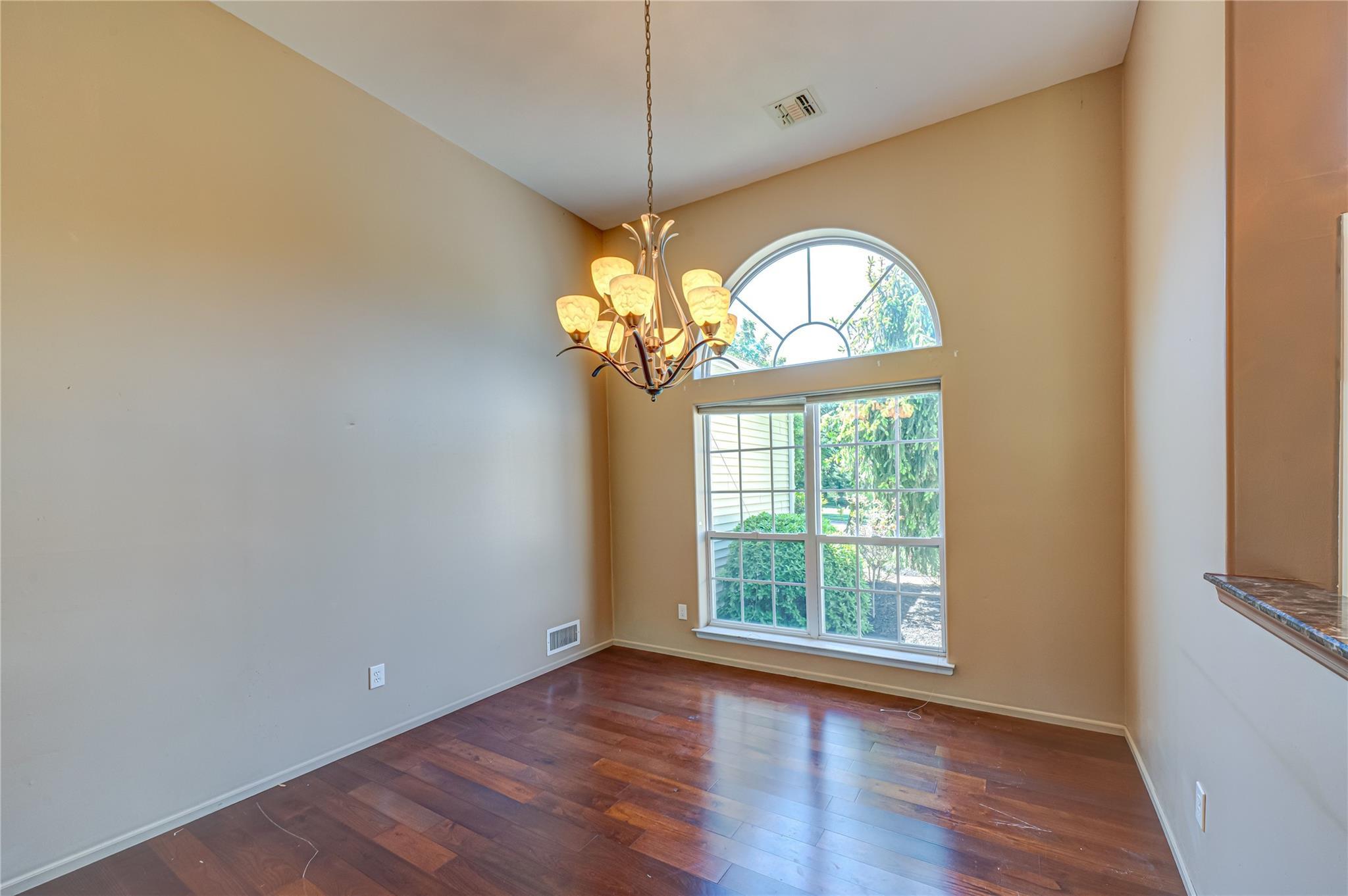 Single Family English Ivy  Suffolk County, NY 11755, MLS-863926-6