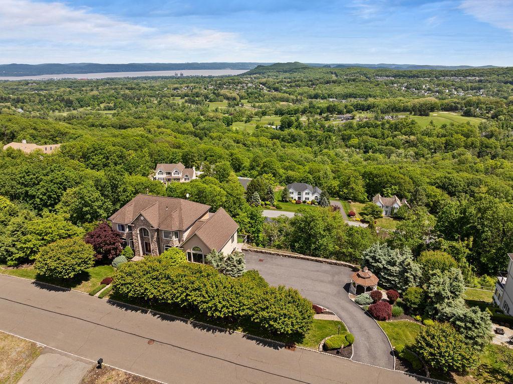 Single Family Overlook  Rockland County, NY 10970, MLS-863929-3