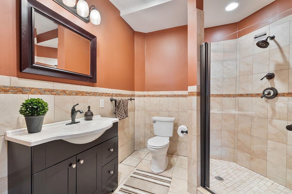 Single Family Overlook  Rockland County, NY 10970, MLS-863929-32