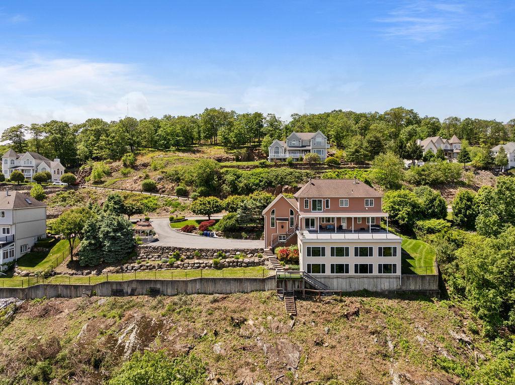 Single Family Overlook  Rockland County, NY 10970, MLS-863929-4