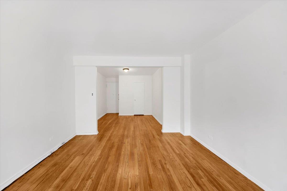 Coop Van Cortlandt  Bronx, NY 10470, MLS-863943-10