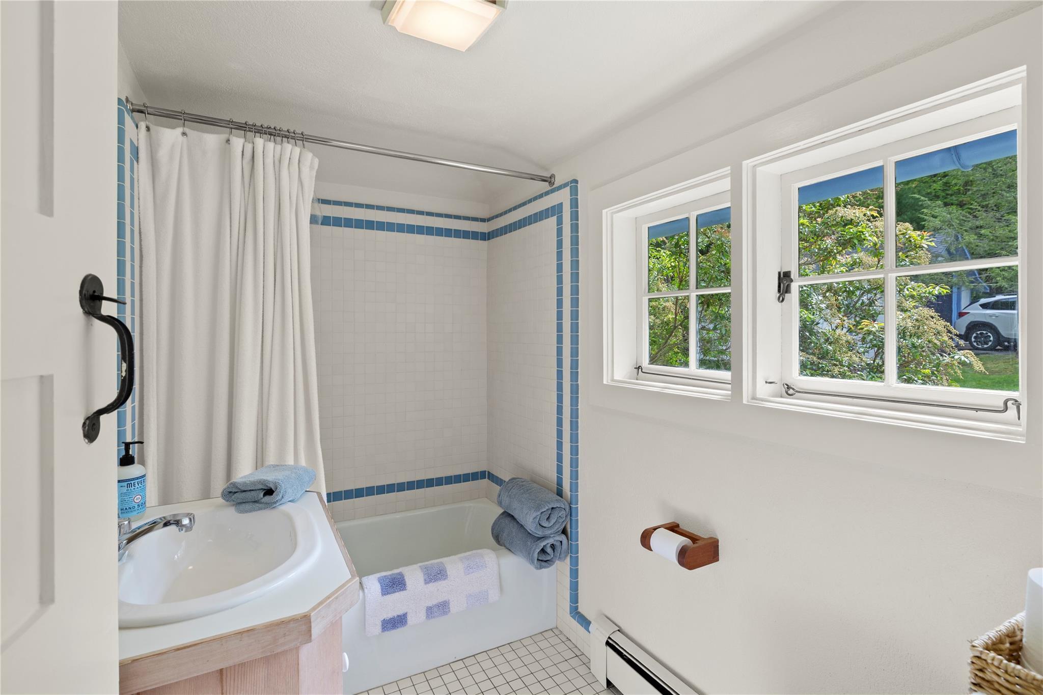 Single Family Upper Byrdcliffe  Ulster County, NY 12498, MLS-863951-17