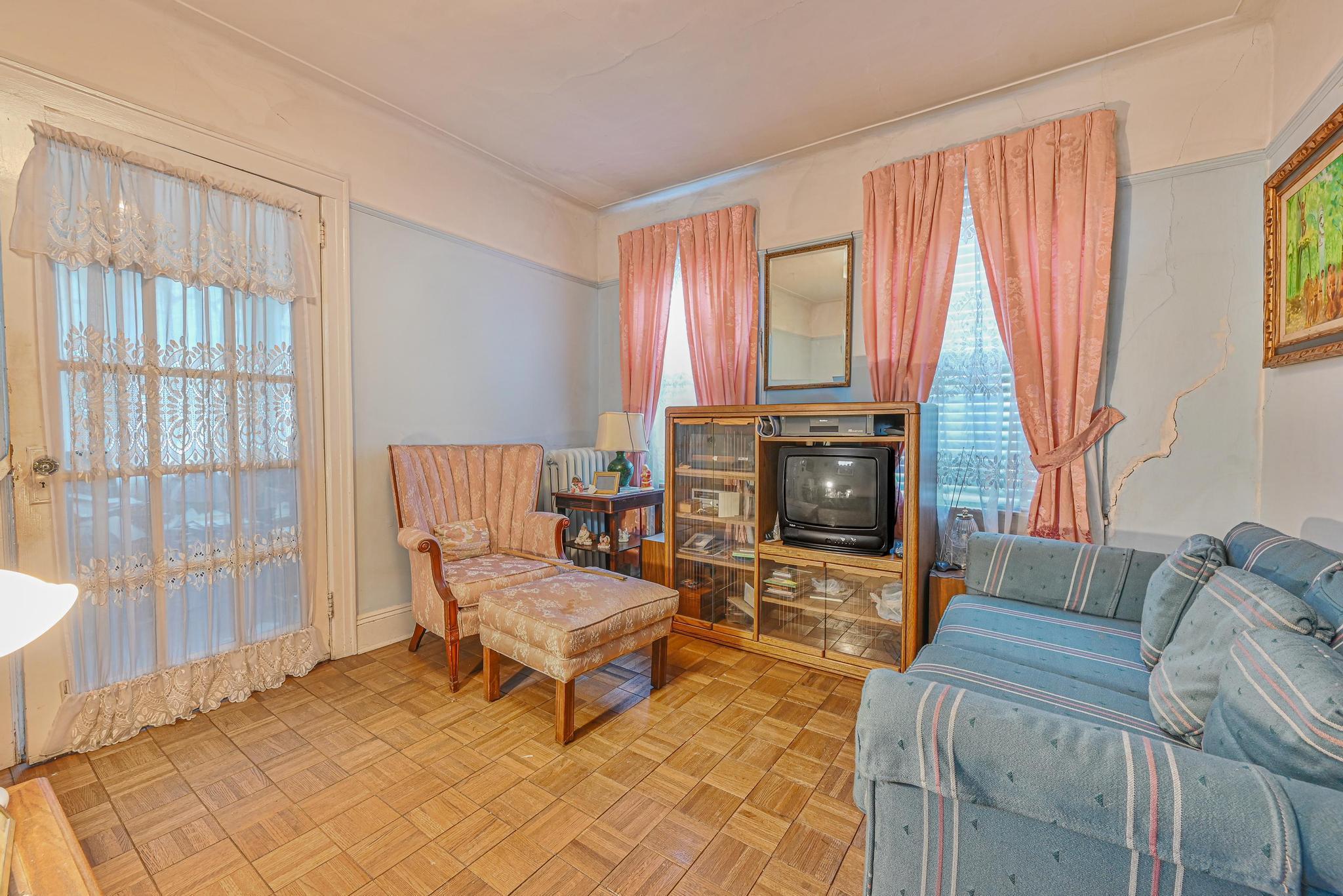 Single Family Linden  Queens, NY 11436, MLS-863962-4