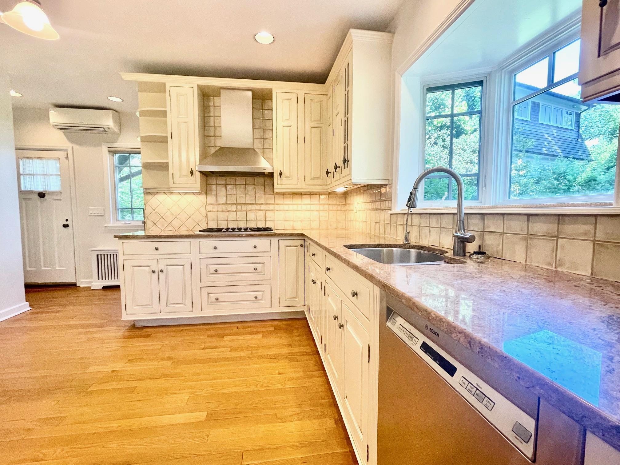 Single Family Beechmont  Westchester County, NY 10804, MLS-863966-12