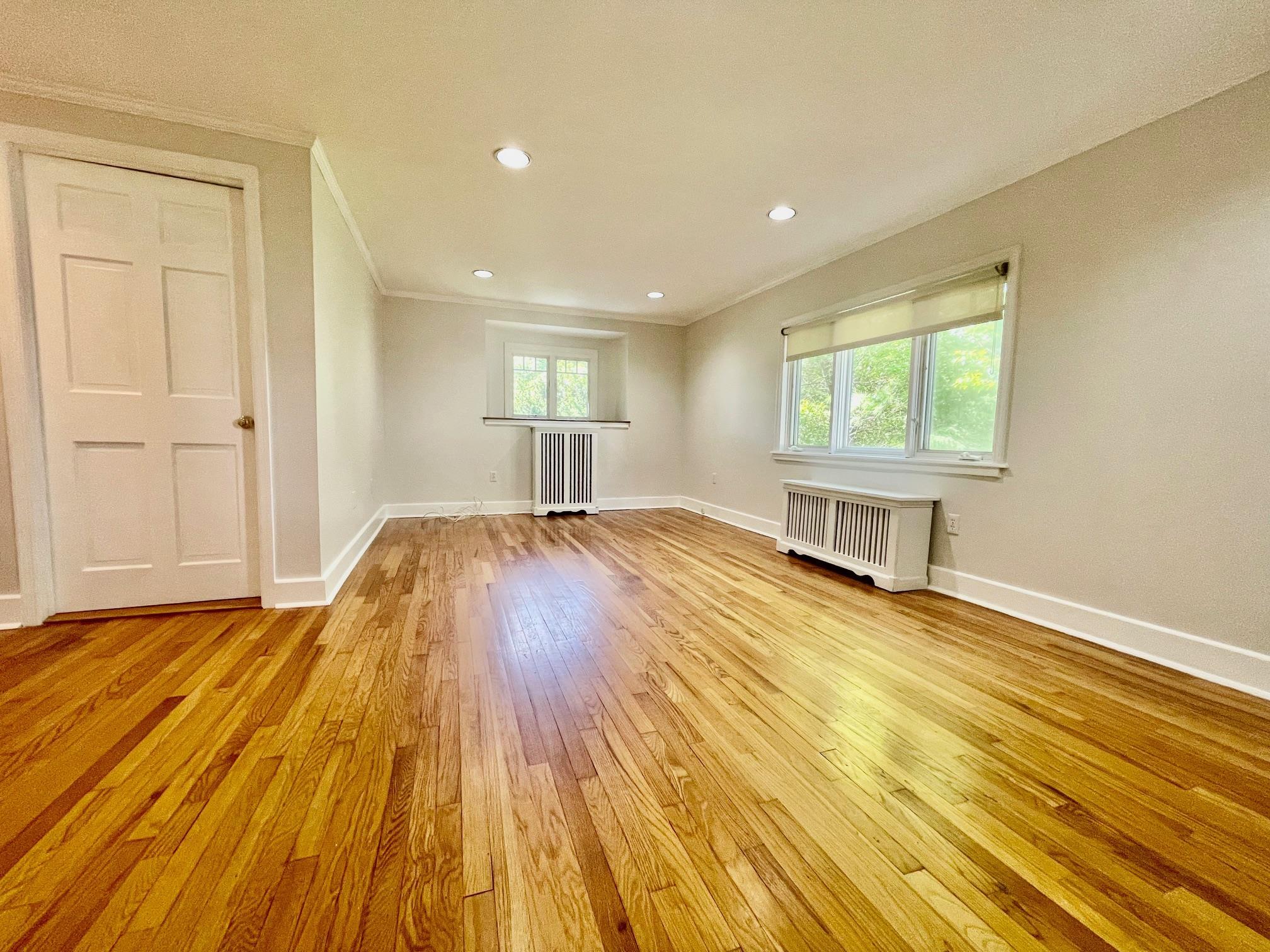 Single Family Beechmont  Westchester County, NY 10804, MLS-863966-17