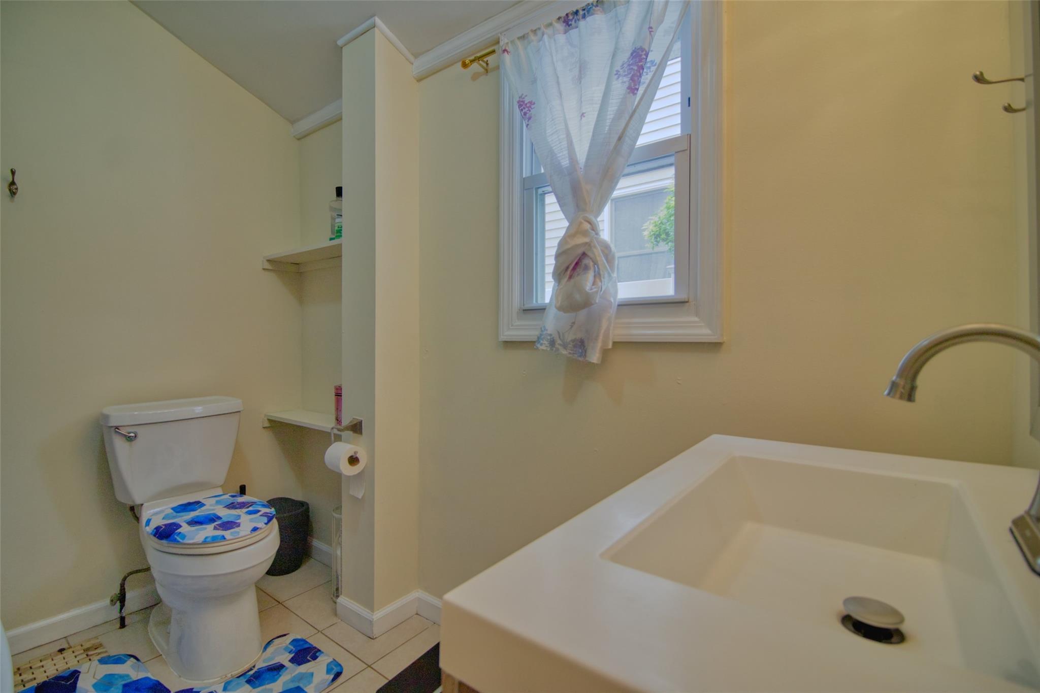 Single Family Lawson  Nassau County, NY 11518, MLS-863983-10