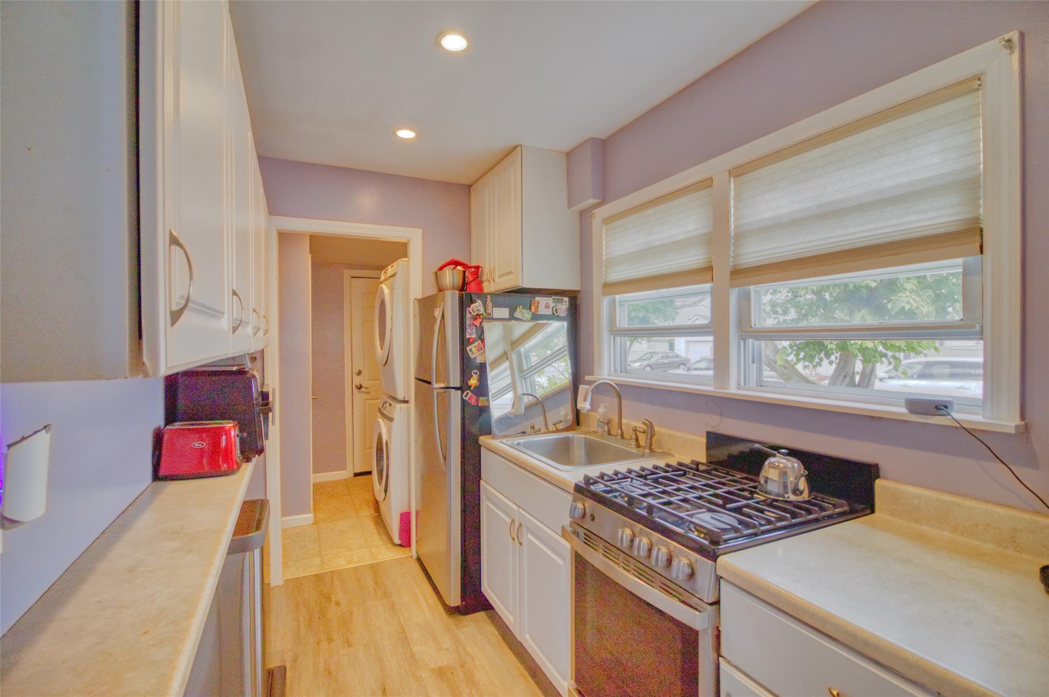 Single Family Lawson  Nassau County, NY 11518, MLS-863983-13